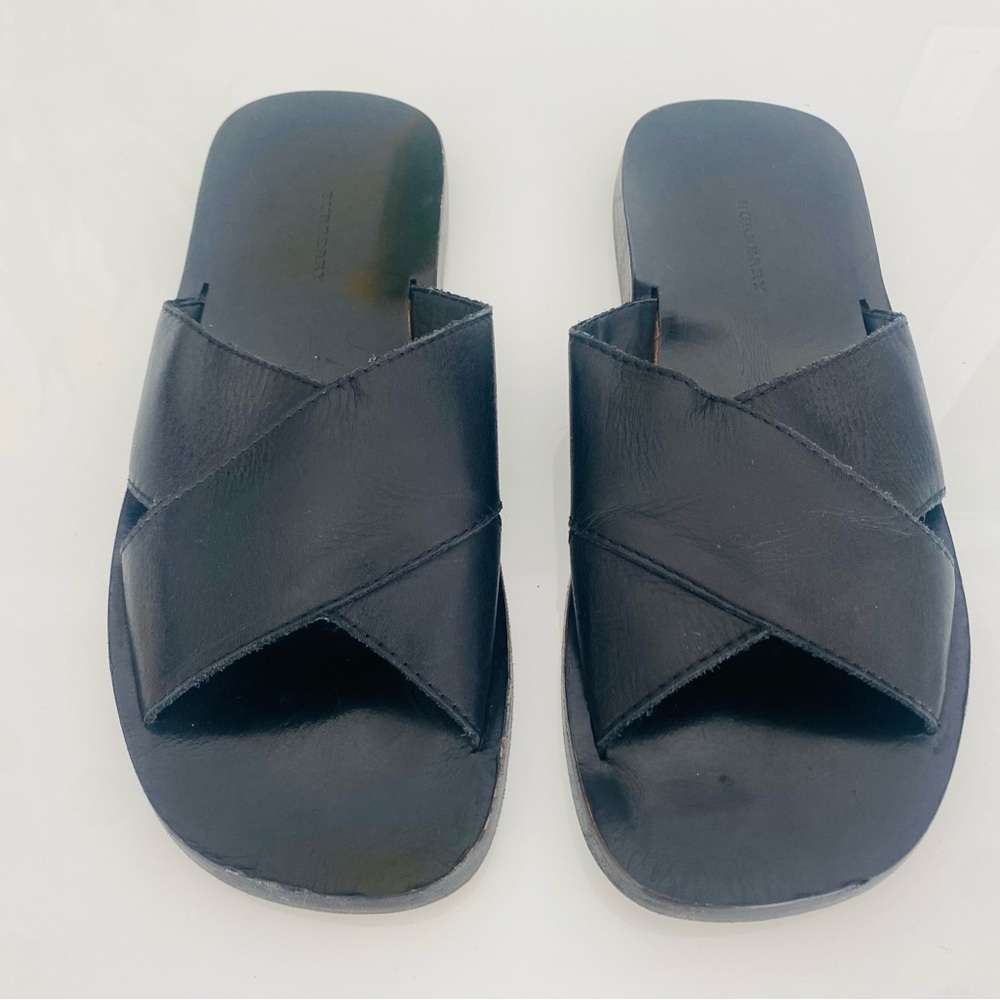 Burberry leather sandals